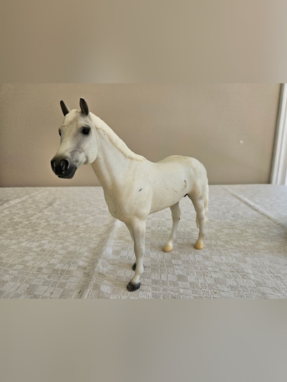 Breyer Horse Traditional Series #1708 Snowman! The Famous Show Jumper 